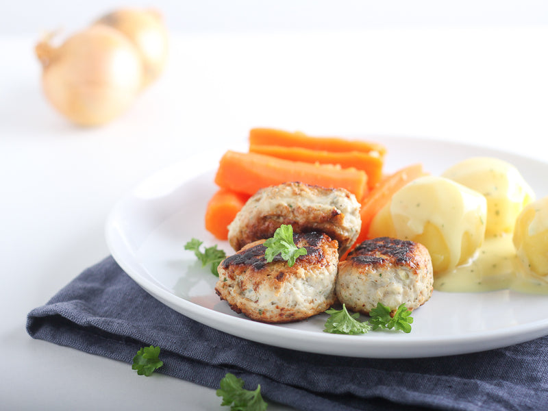 Kyllingefrikadeller med græsk yoghurt og persille